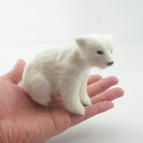 【&K amsterdam】Polar Bear Baby ポーラーベアーベイビー シロクマのリアルオブジェ